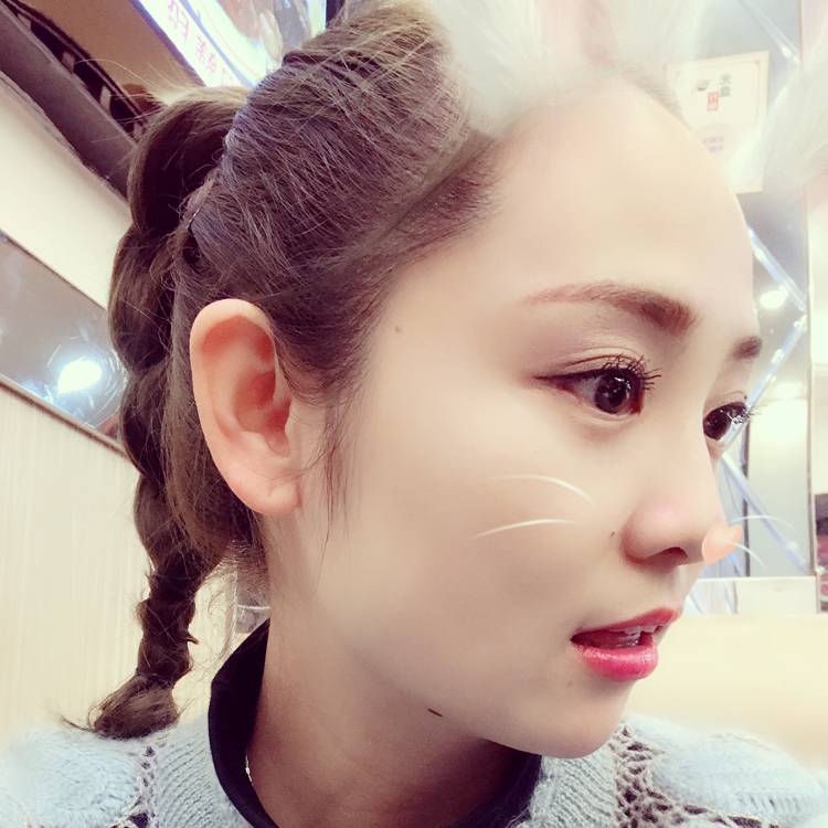 小铃铛的照片