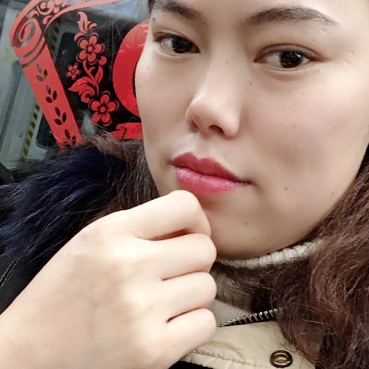 奔跑的羊的照片