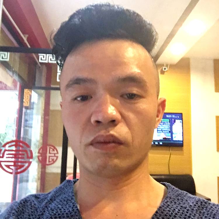 钟一爱你的照片