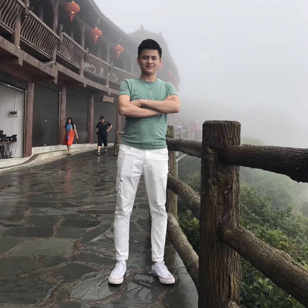 启起的照片