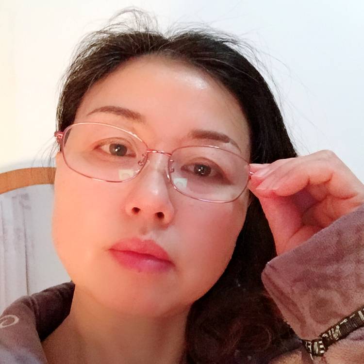 余生为自己活的照片