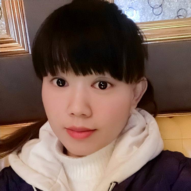 莉莉wl的照片
