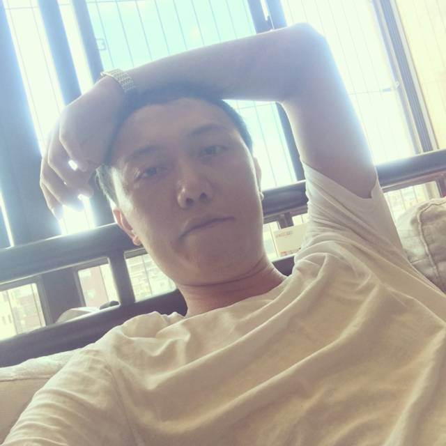 Whs的照片