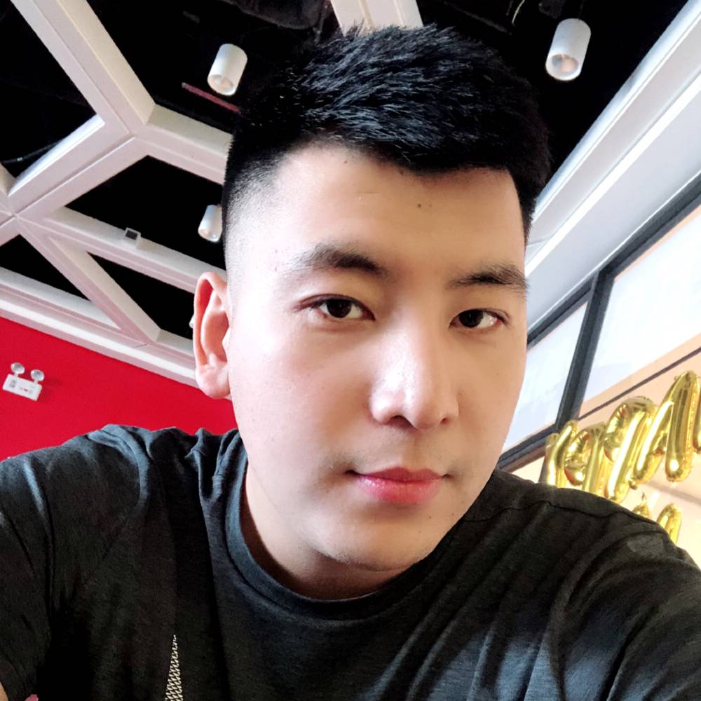 粗犷犀牛的照片