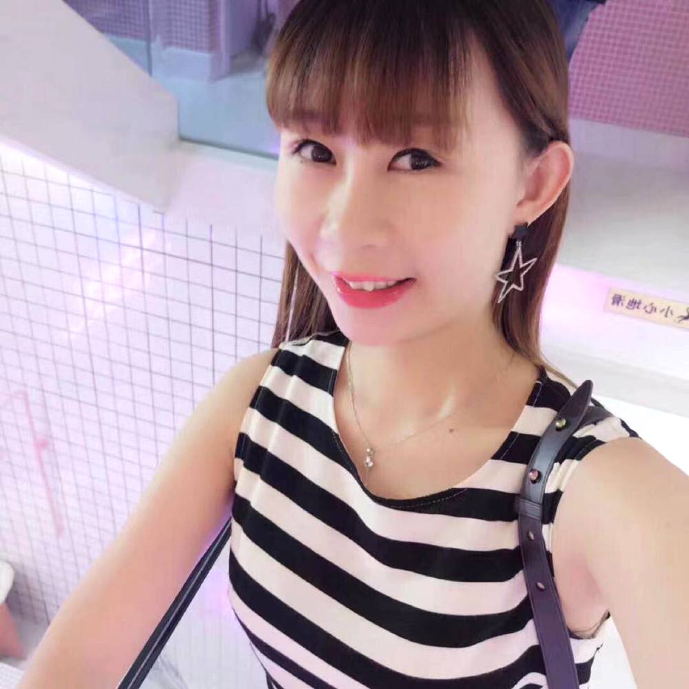 幸福的小丸子的照片