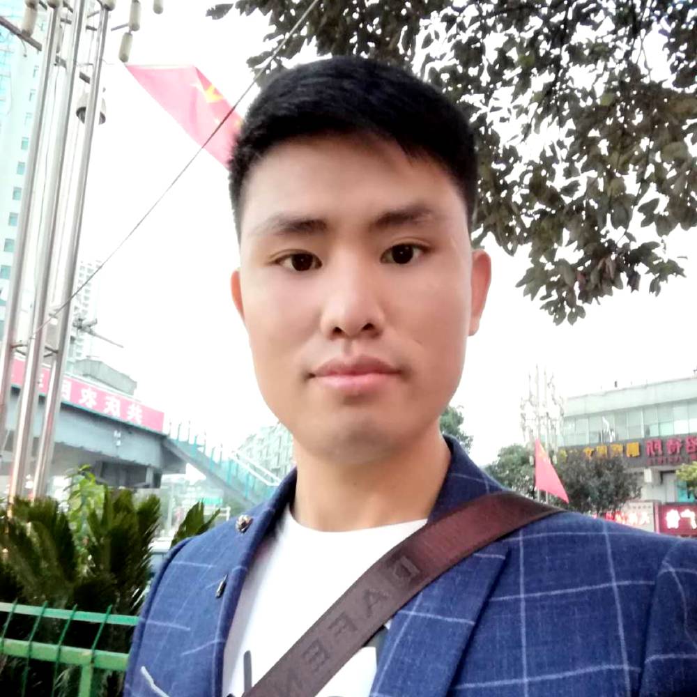 李华666的照片