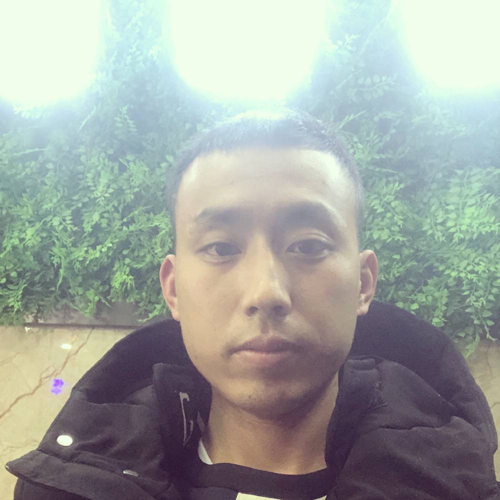 张志中的照片