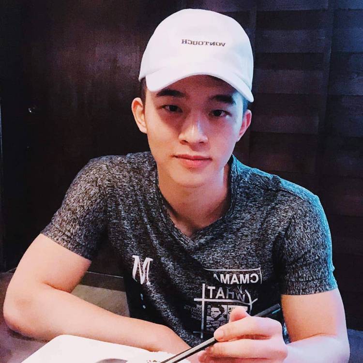 丘比特天天都喝醉的照片