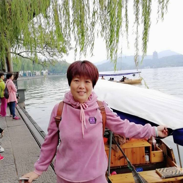 小丸子娜娜的照片