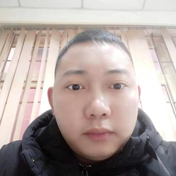 袁世强的照片