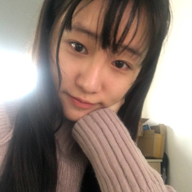 小唯丶的照片