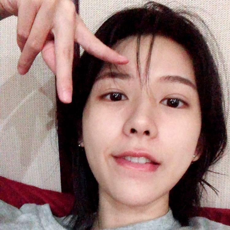 Aline@的照片