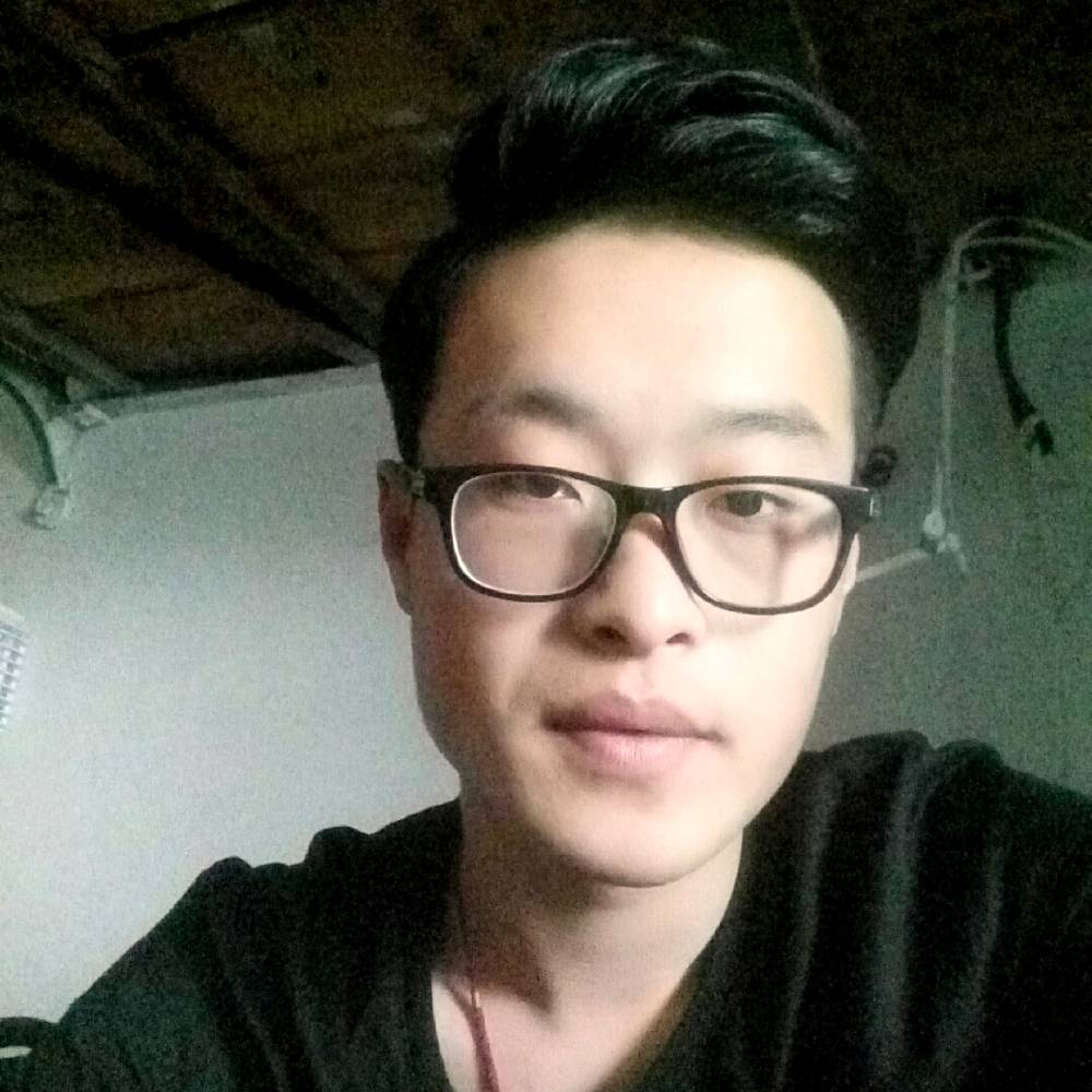 牜n先生的照片