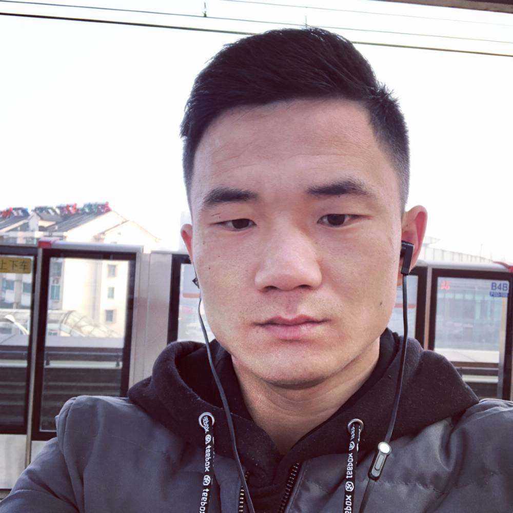 易简单人生的照片