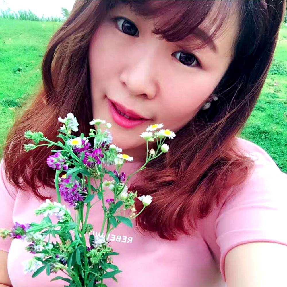 小小琴的照片