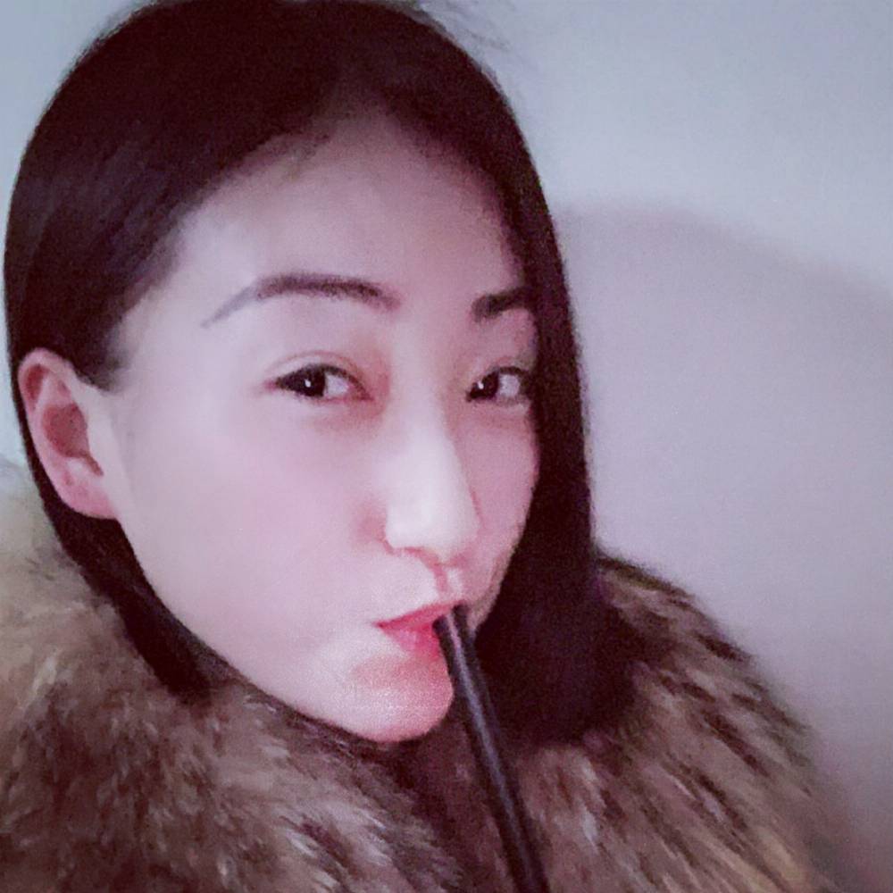 双面伊人907的照片