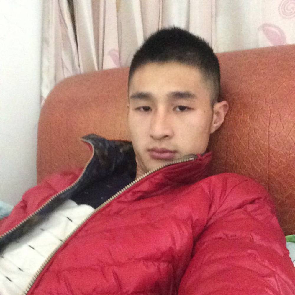 卢浩的照片