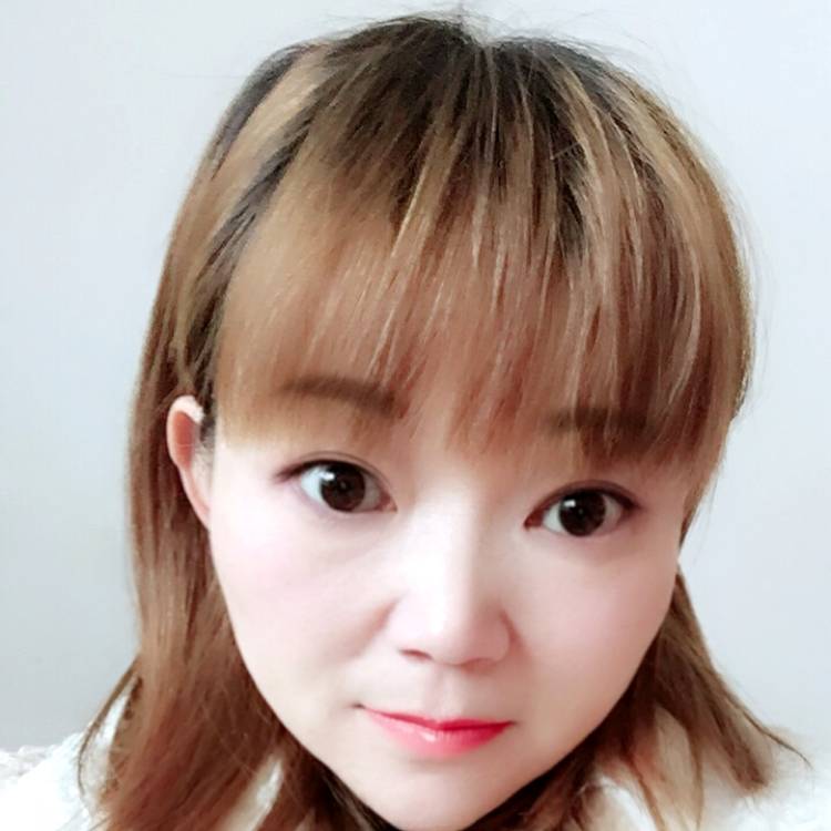 lQ越努力越幸运的照片