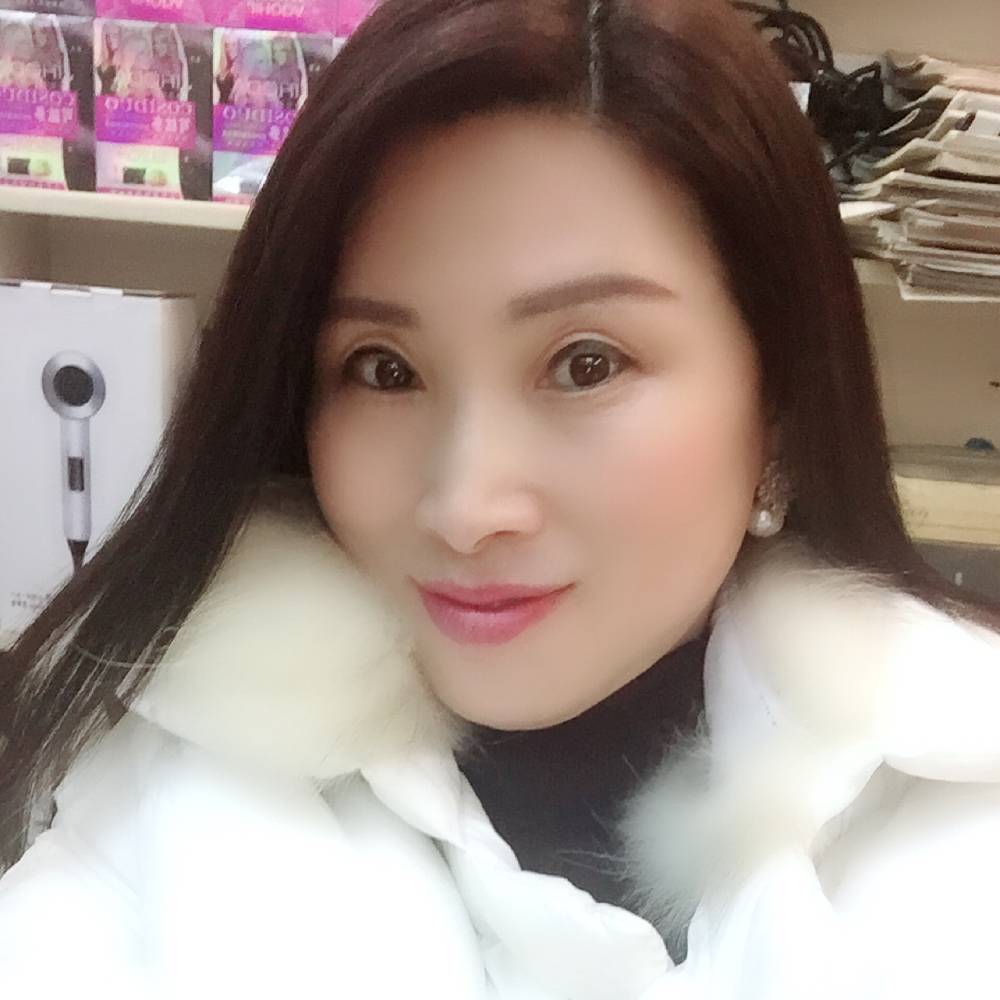 暖阳浅笑的照片