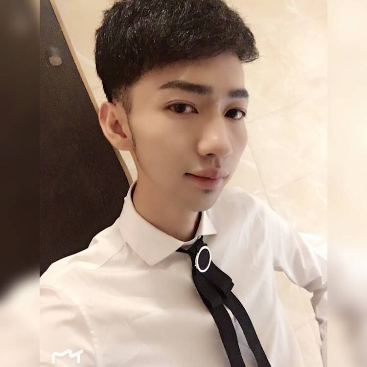 木子小哥哥的照片