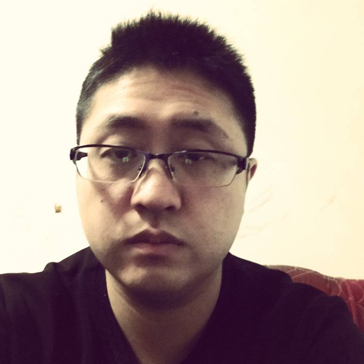 落寞的空城的照片
