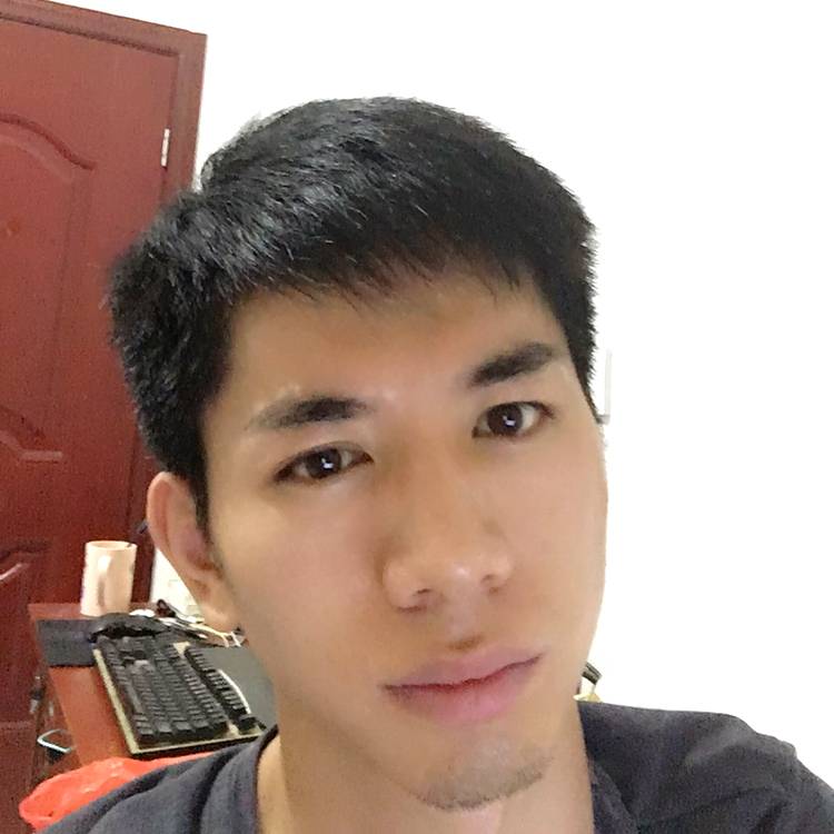 夜晚的行者的照片
