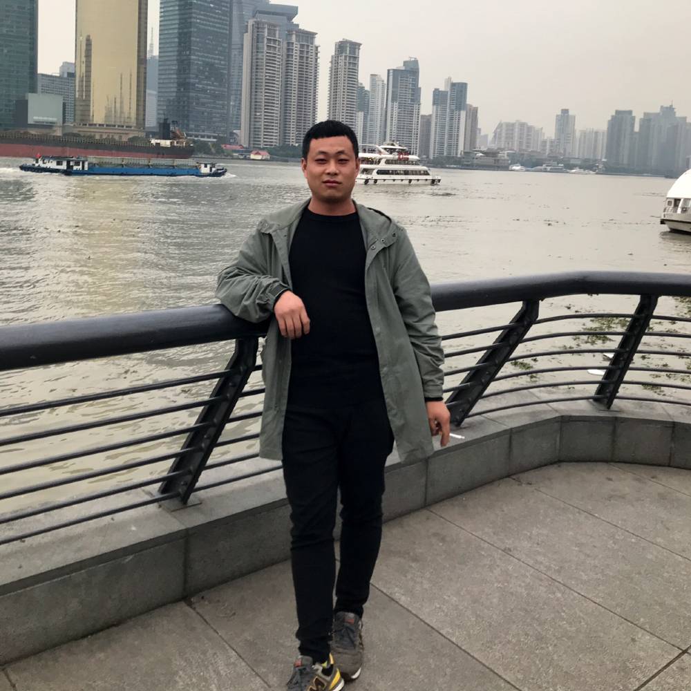 孤独稻草的照片