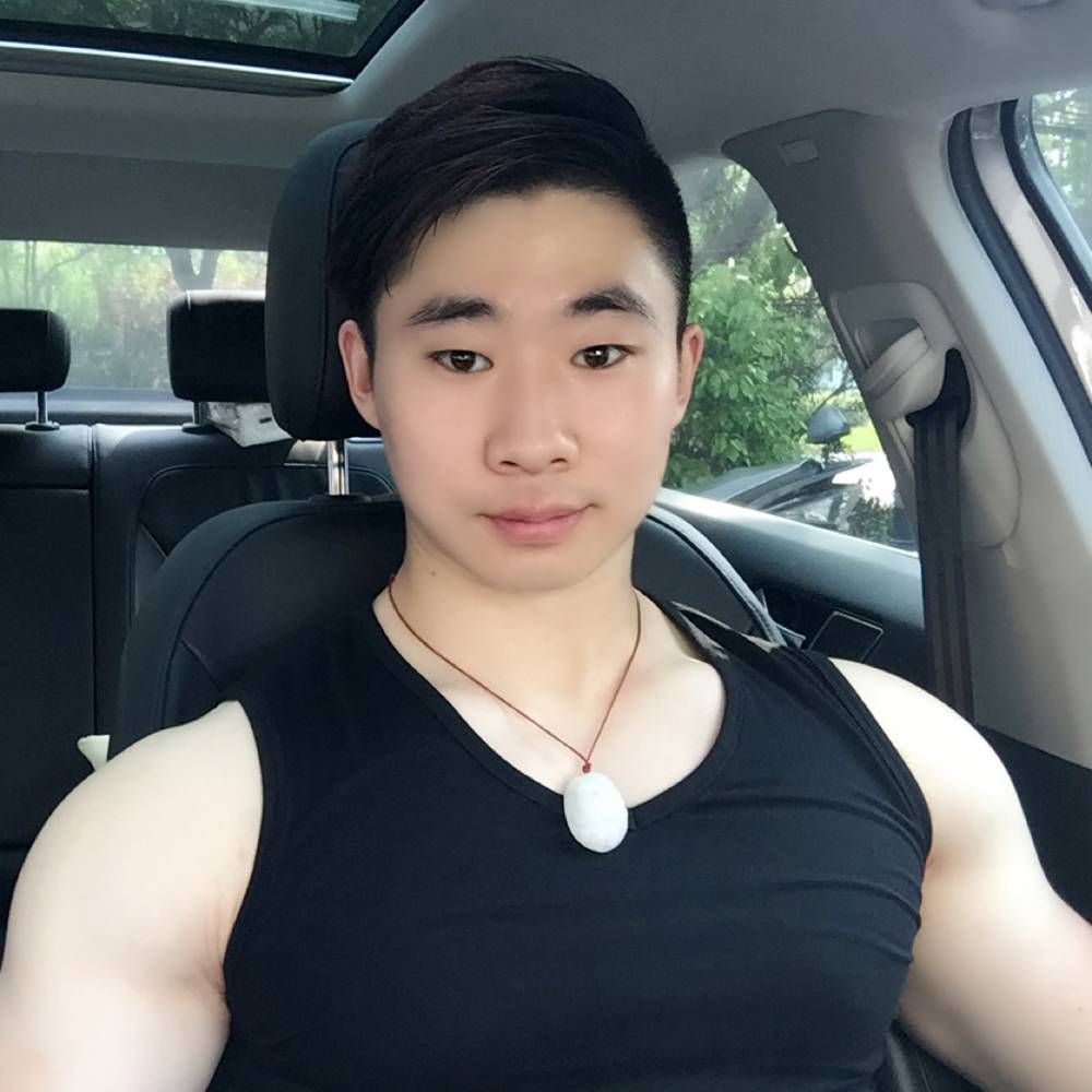 魔鬼大叔的照片