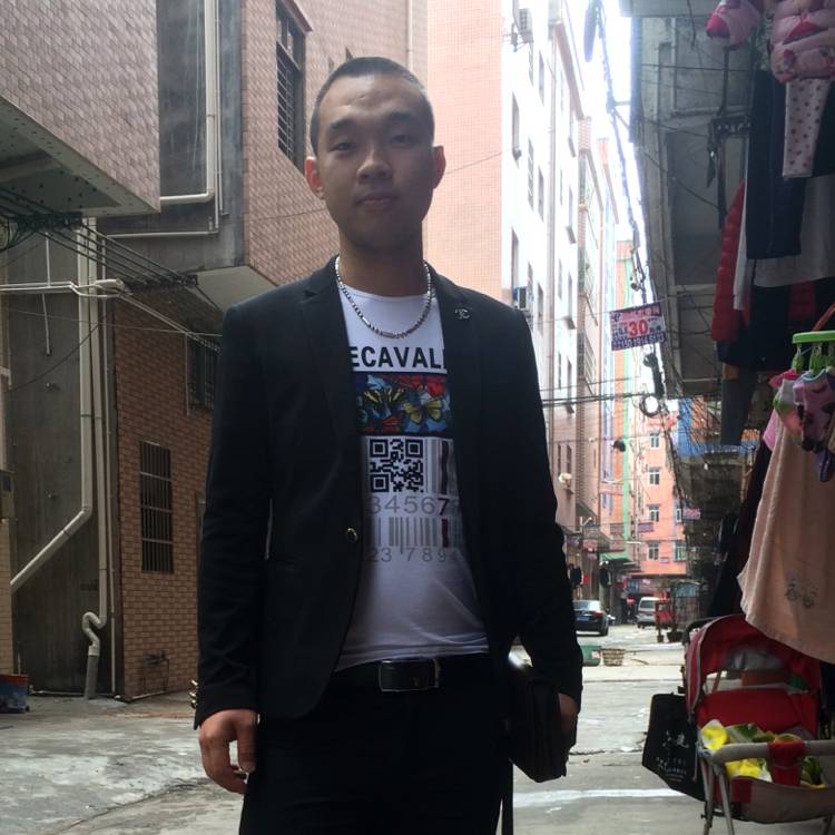 单身阿冰的照片
