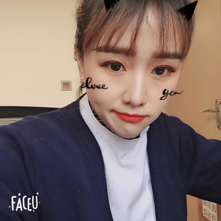 单身老阿姨的照片