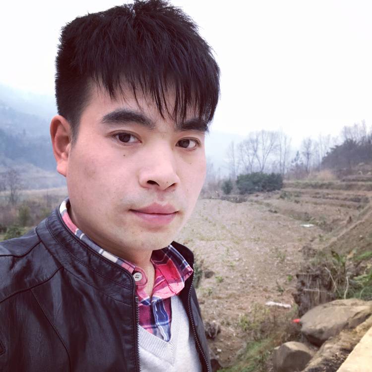 妮舞可戴替的照片
