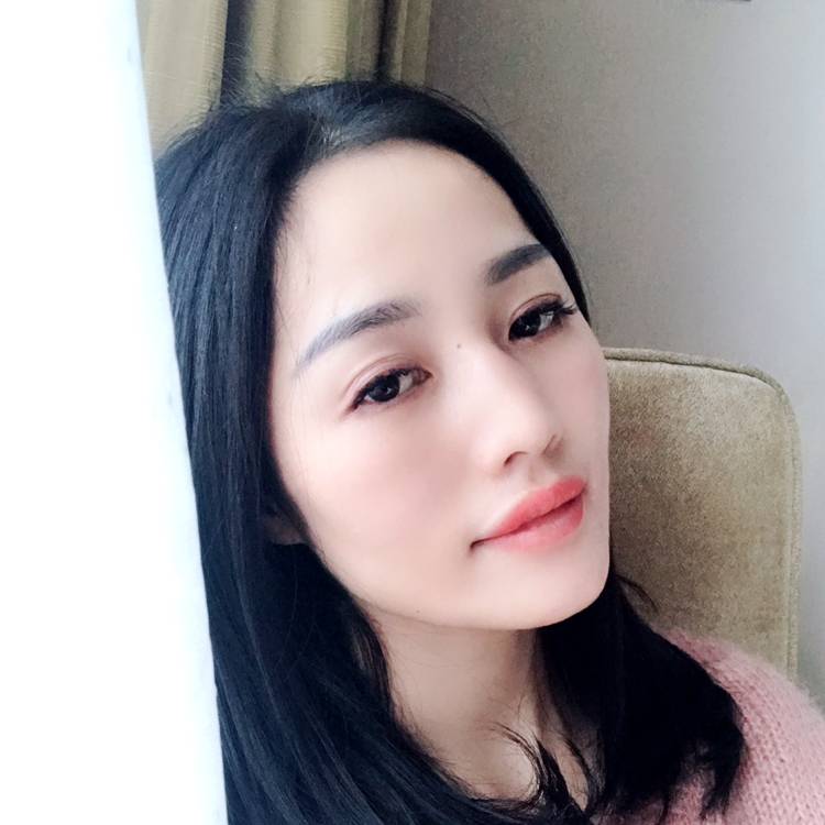 天蝎的女人的照片
