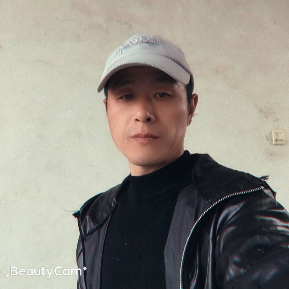 细心打蘩藜的照片