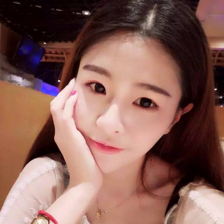 婉怡529的照片