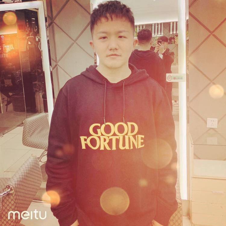 奚子乔的照片