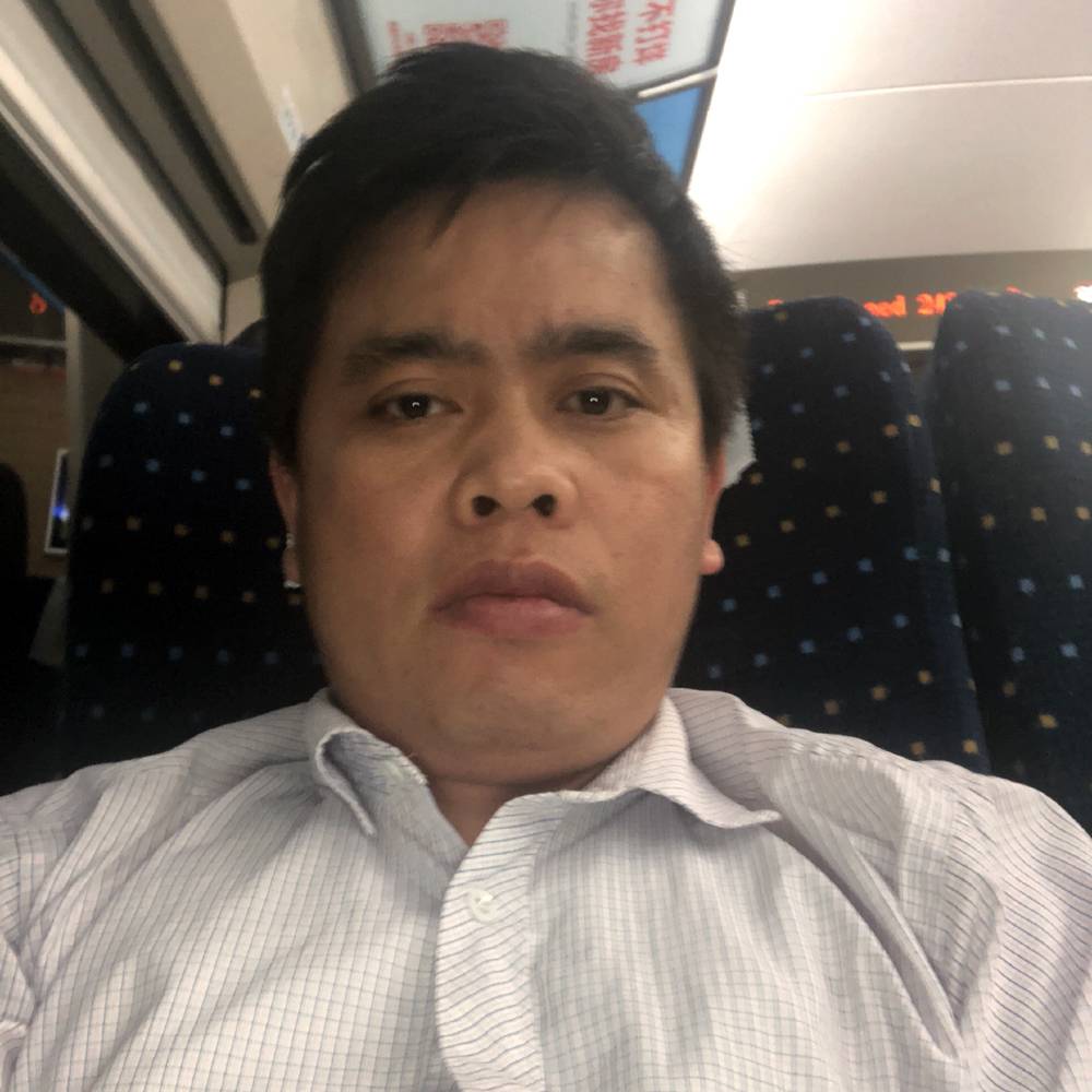 爱情神勇的照片