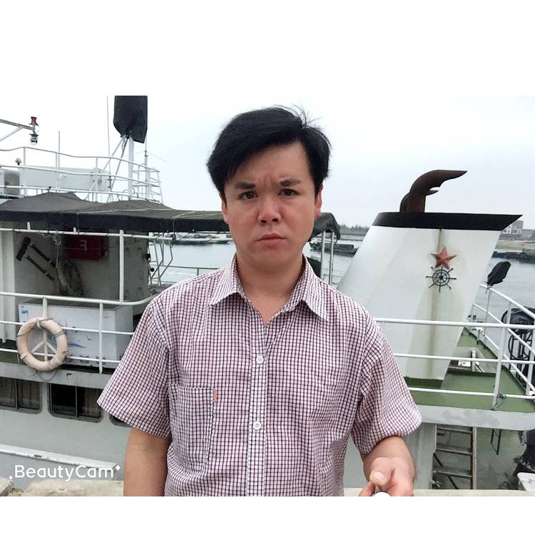 秋颜曾经的照片