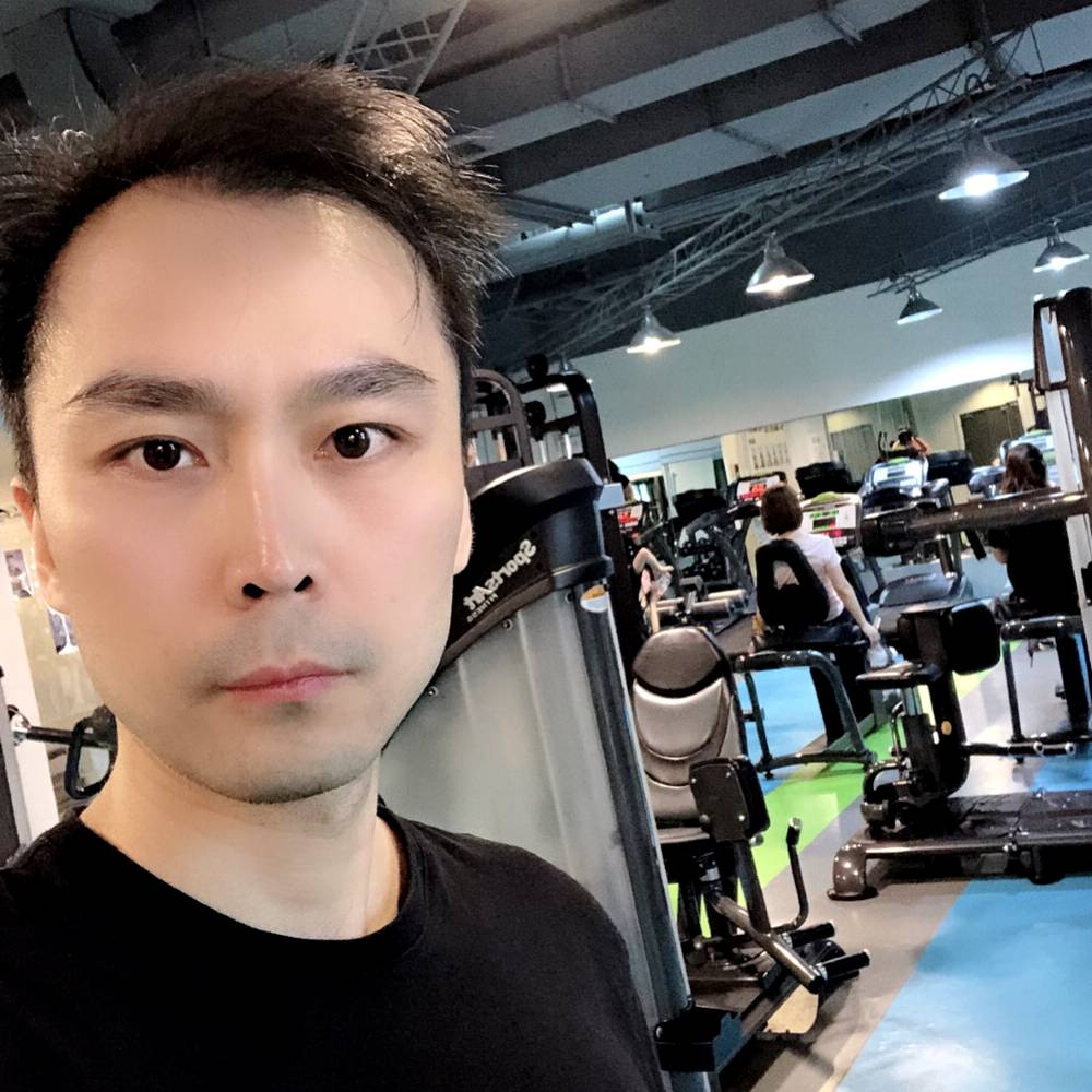 今天头很痛的照片
