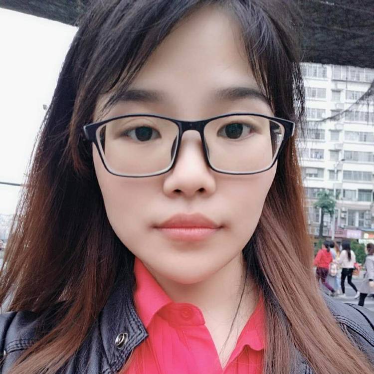 香氛笑点低的照片