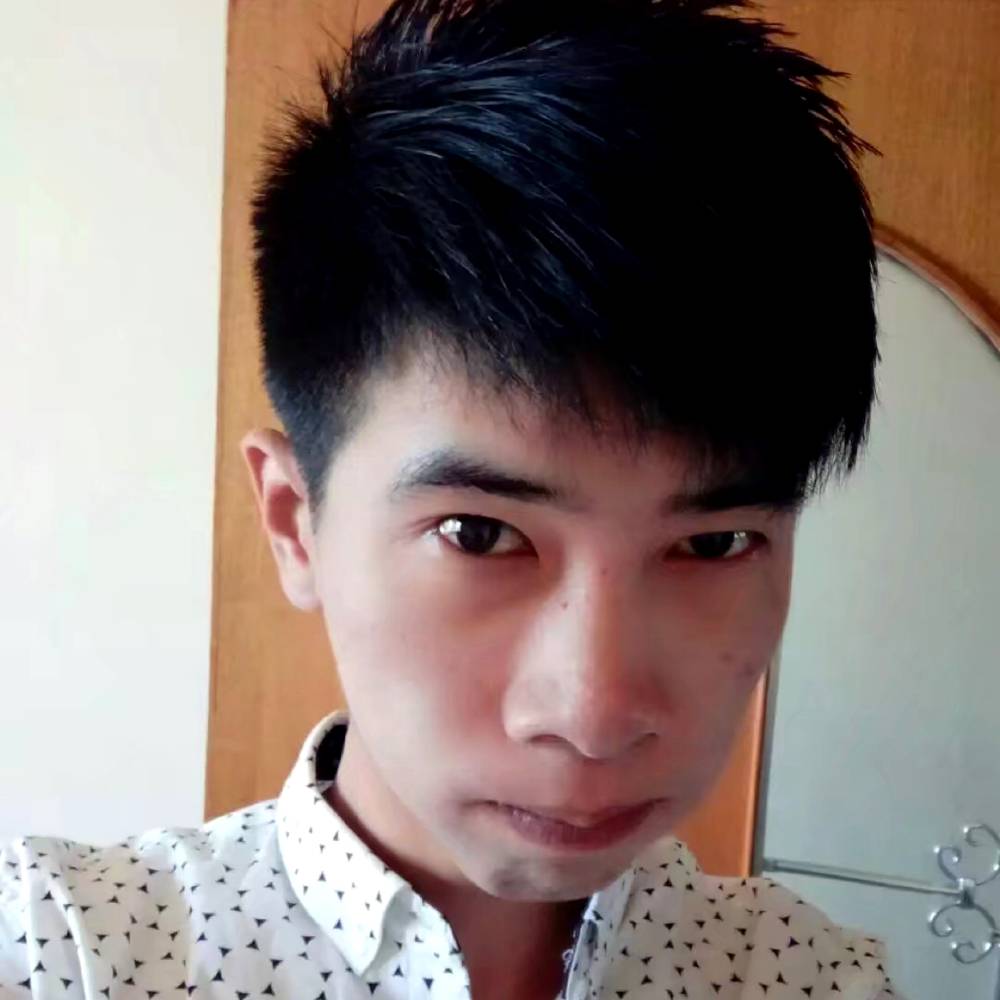 浅陌踏实的照片