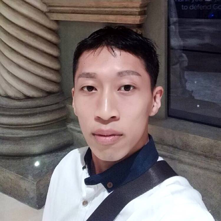 项链明媚的照片