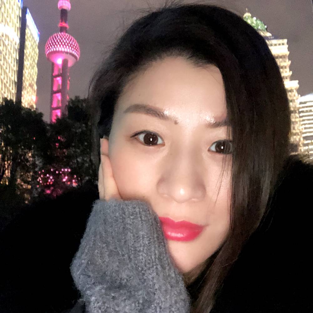 天空浅吻缥缈的照片