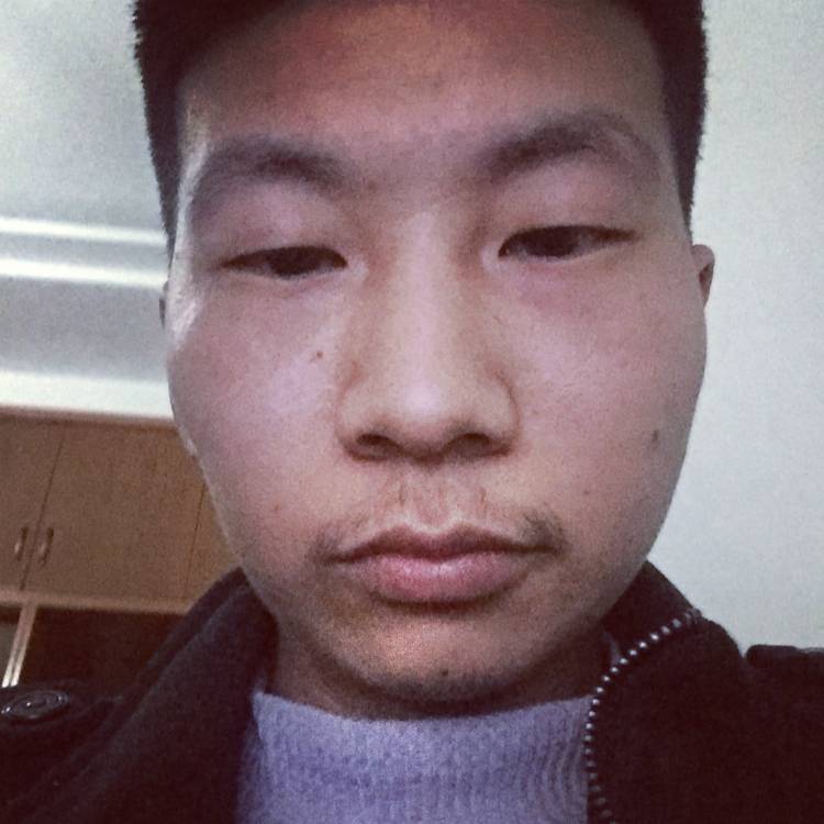 浅陌忐忑的照片