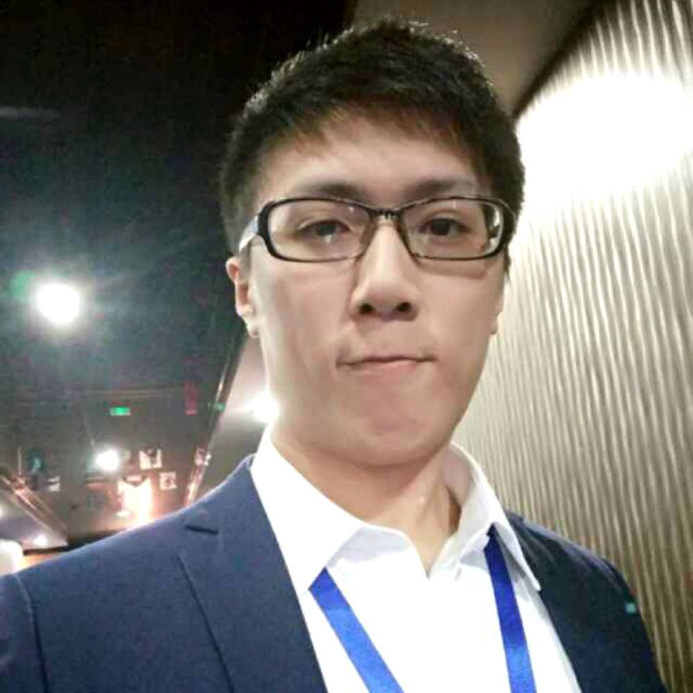 守护宿命的照片