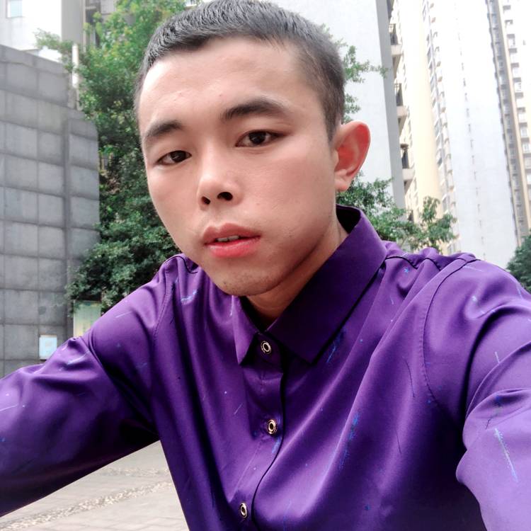 蝶衣羞涩的照片