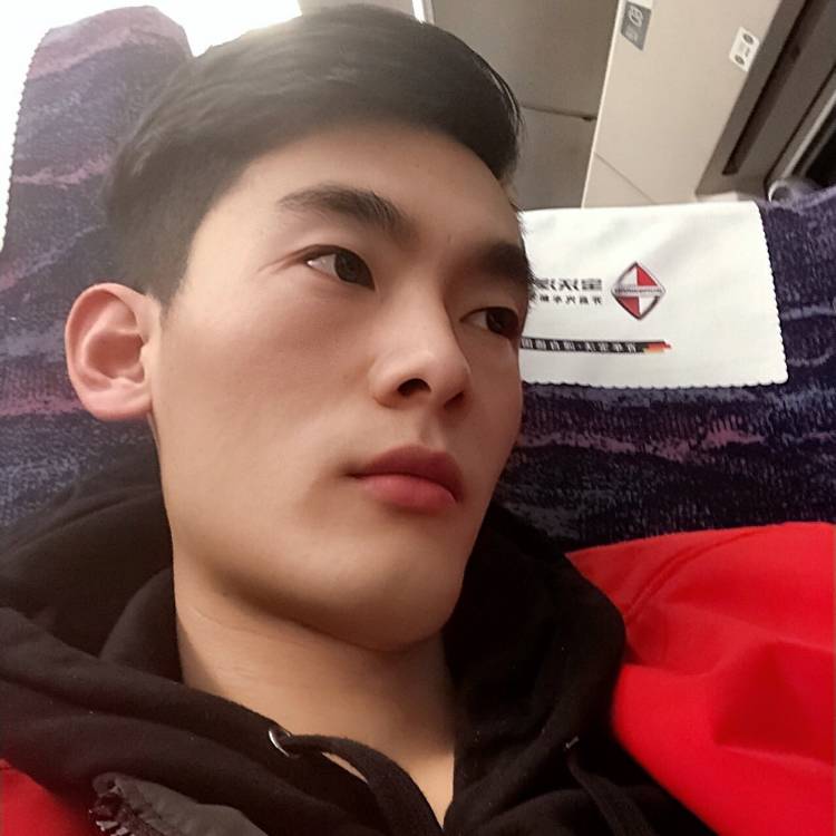 慌～的照片