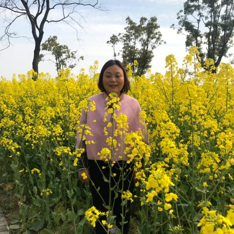 浮波回眸美好的照片