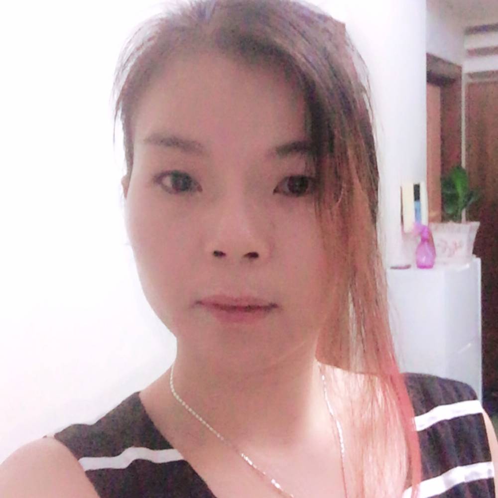 鞋子泪了忧郁的照片