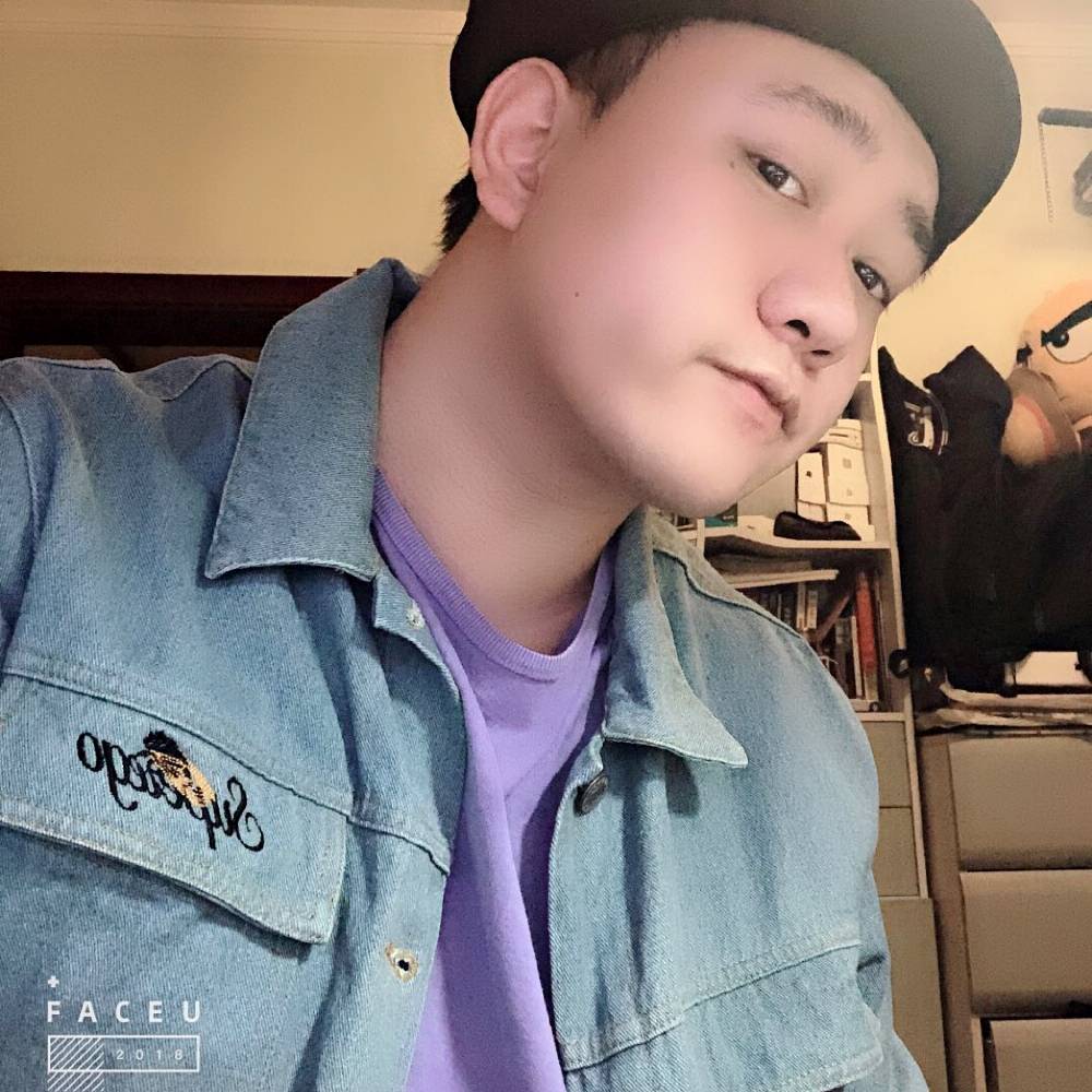 睡不醒的H的照片