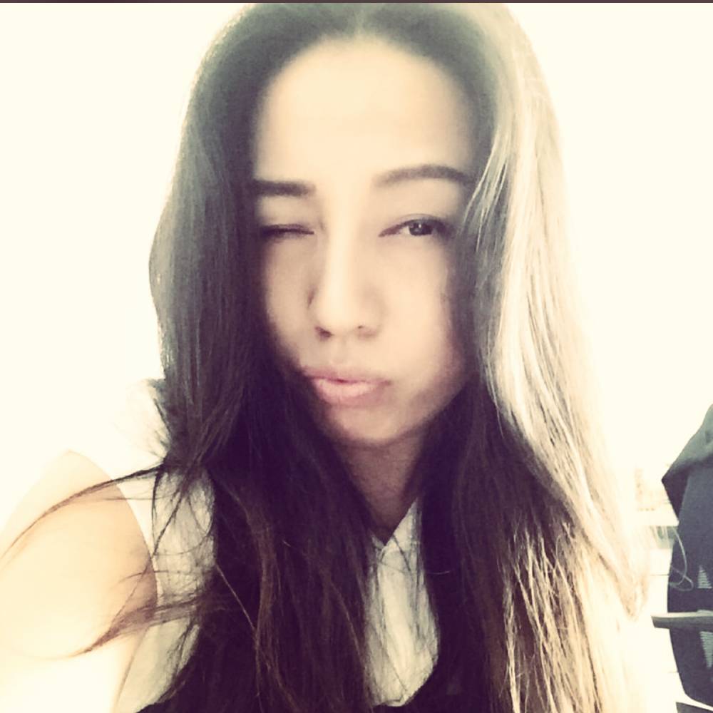 戒指淡然的照片